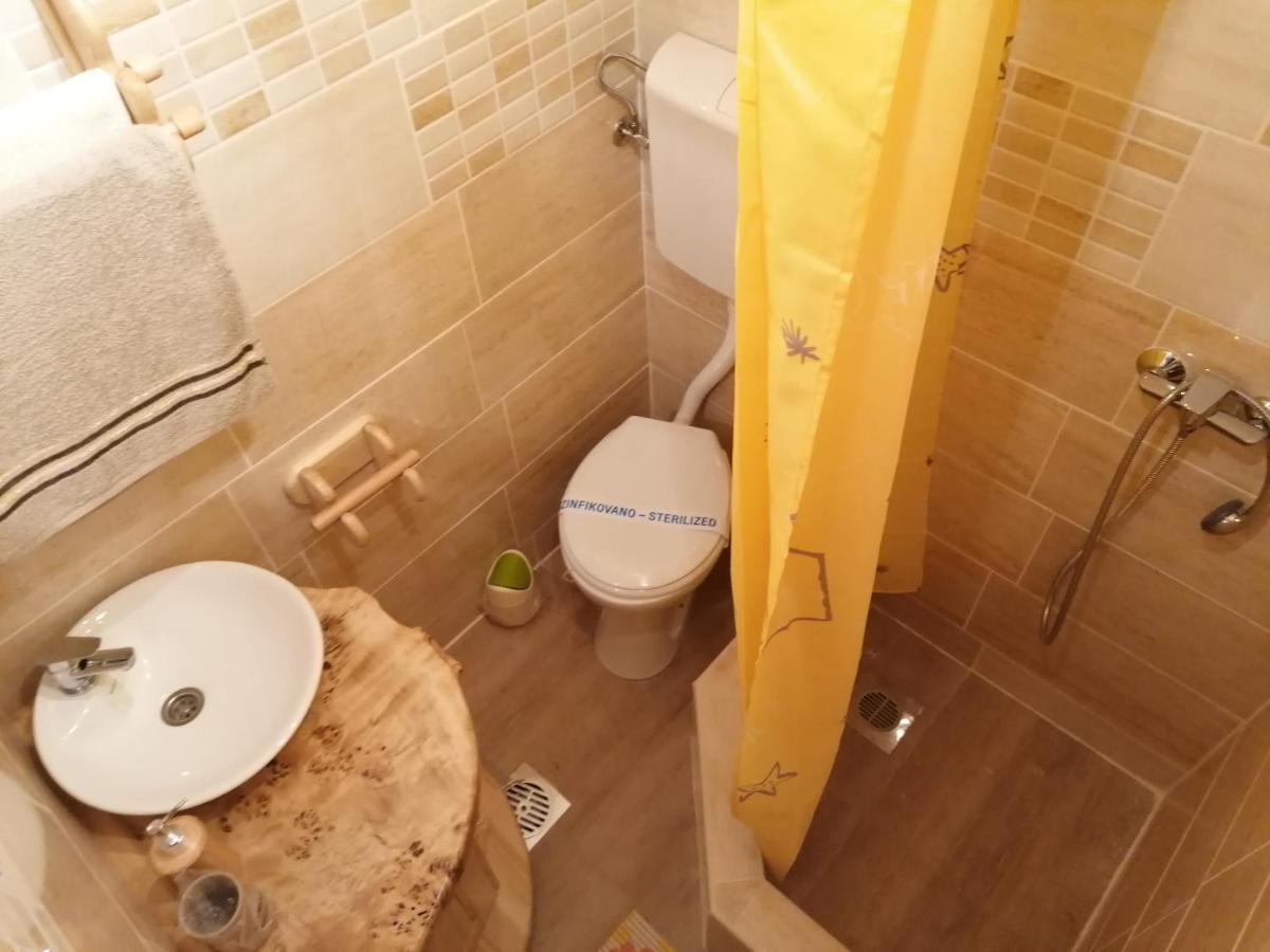 Apartmani Zuti Leptir 브르드니크 외부 사진